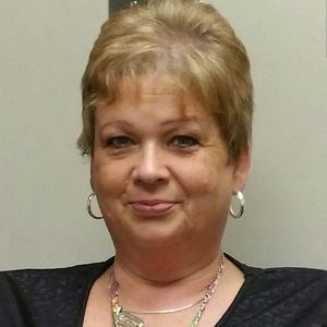 Meet your Posher, Debra